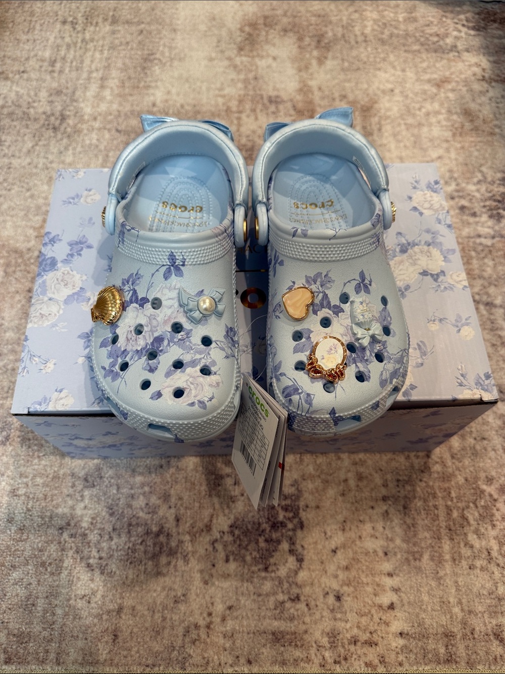 CROCS Light Blue Floral Charm Baby Clogs
